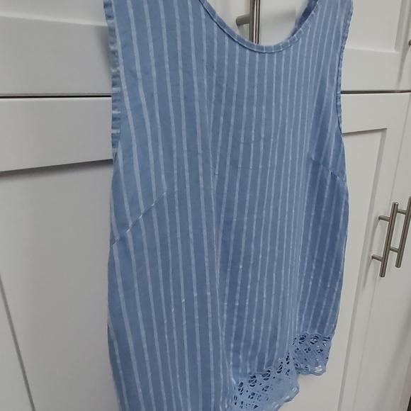 Vanessa Alexandra linen top - Picture 7 of 8